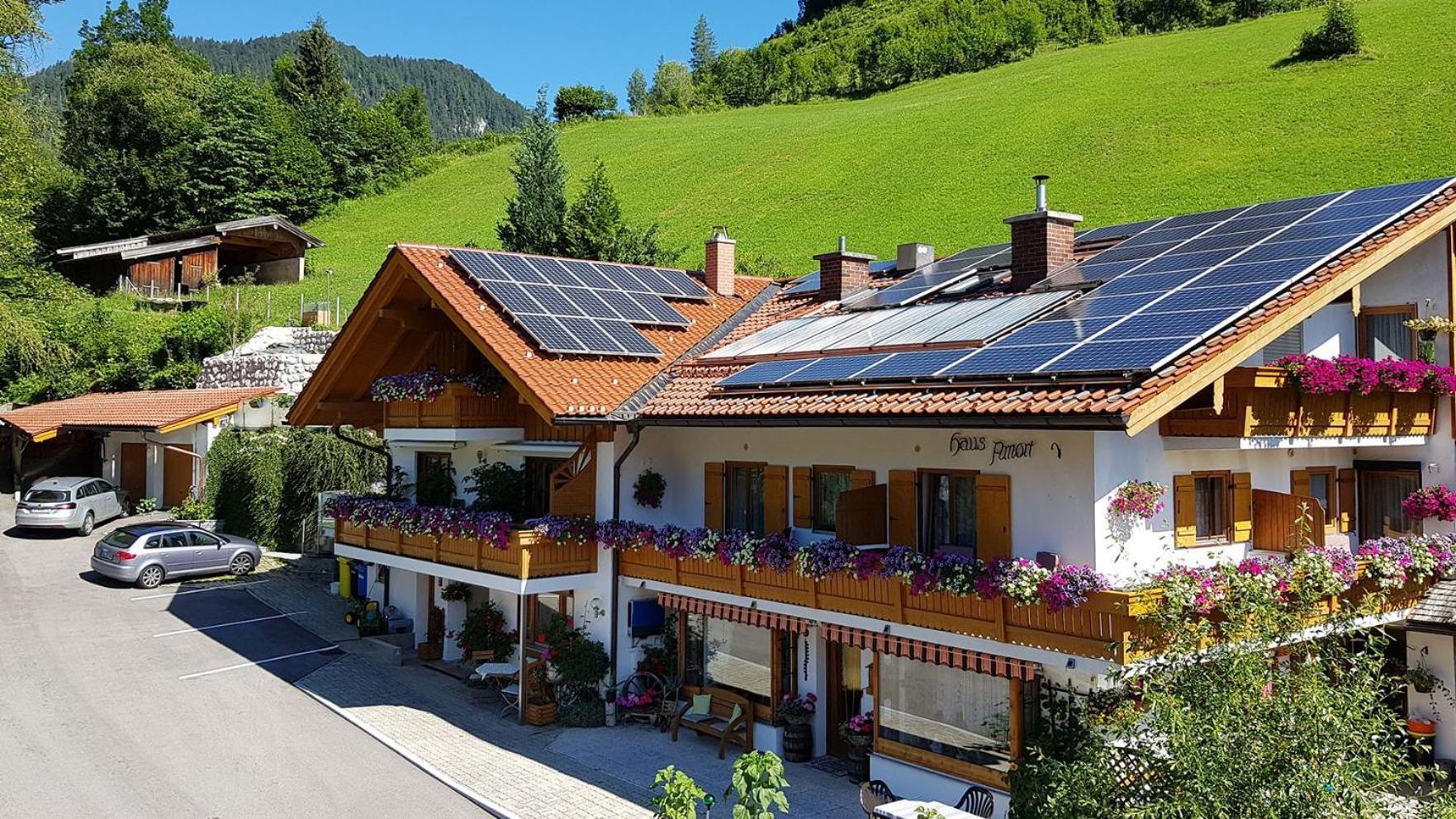 Gaestehaus Amort *